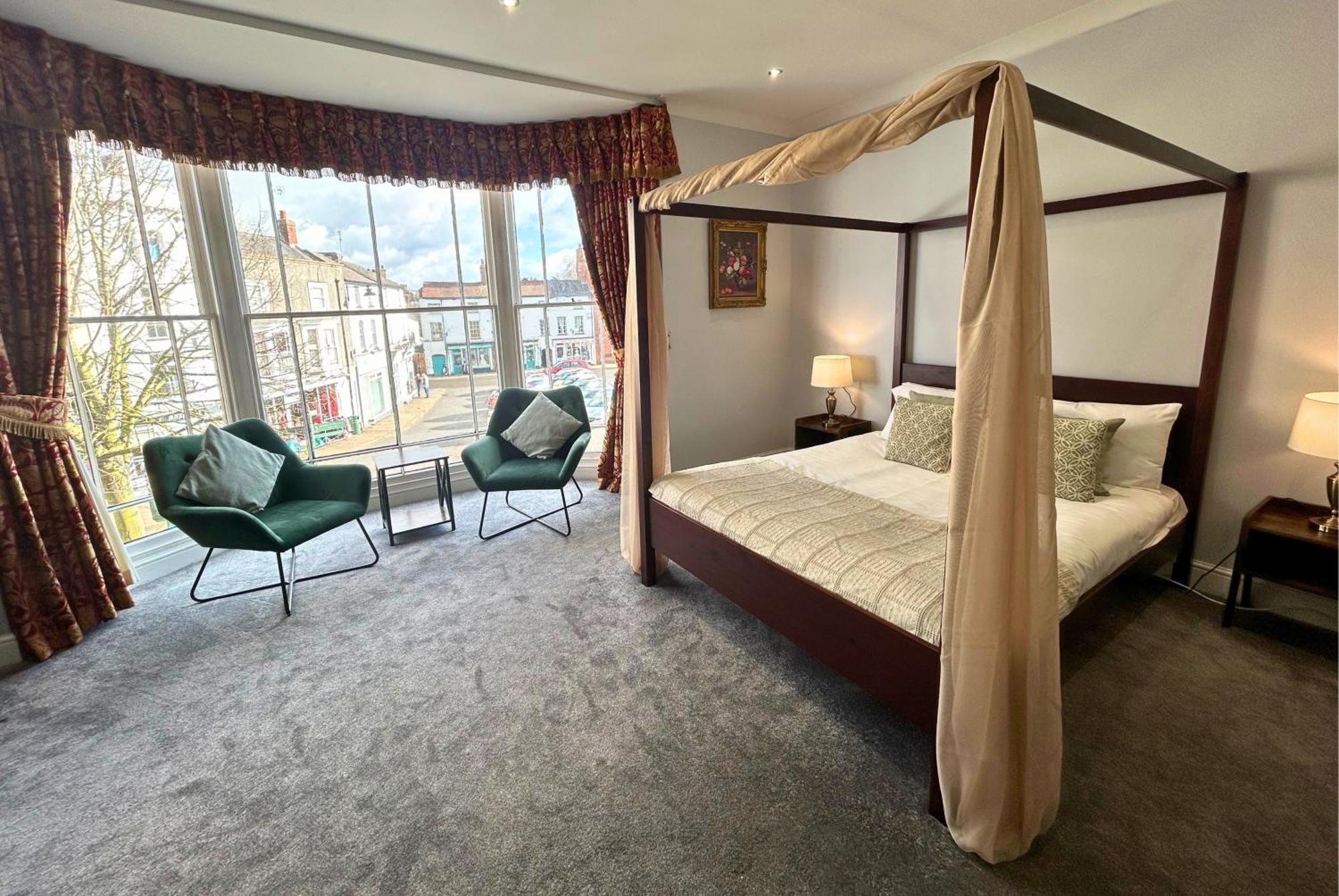 Alford  The Windmill Hotel מראה חיצוני תמונה