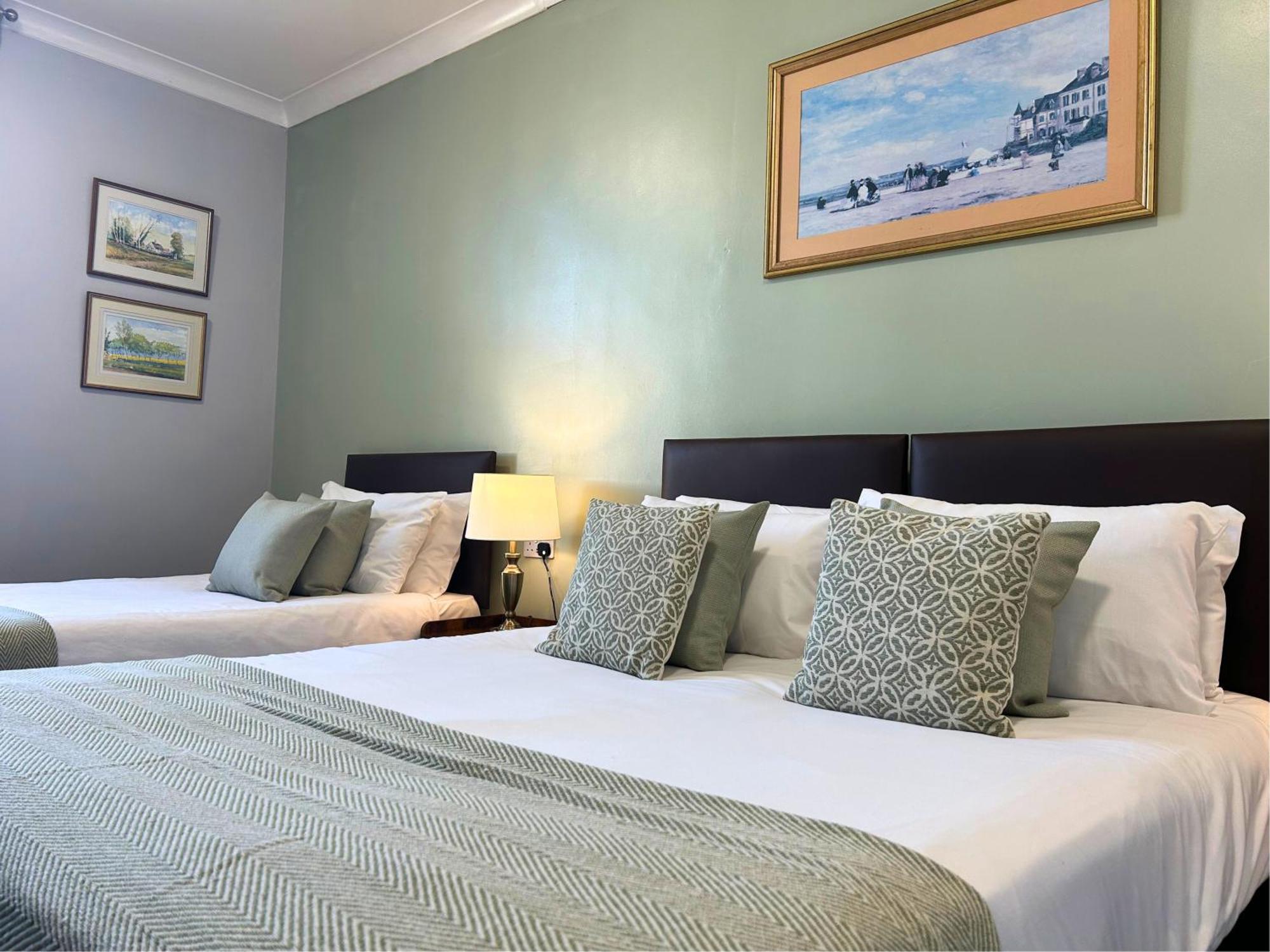 Alford  The Windmill Hotel מראה חיצוני תמונה