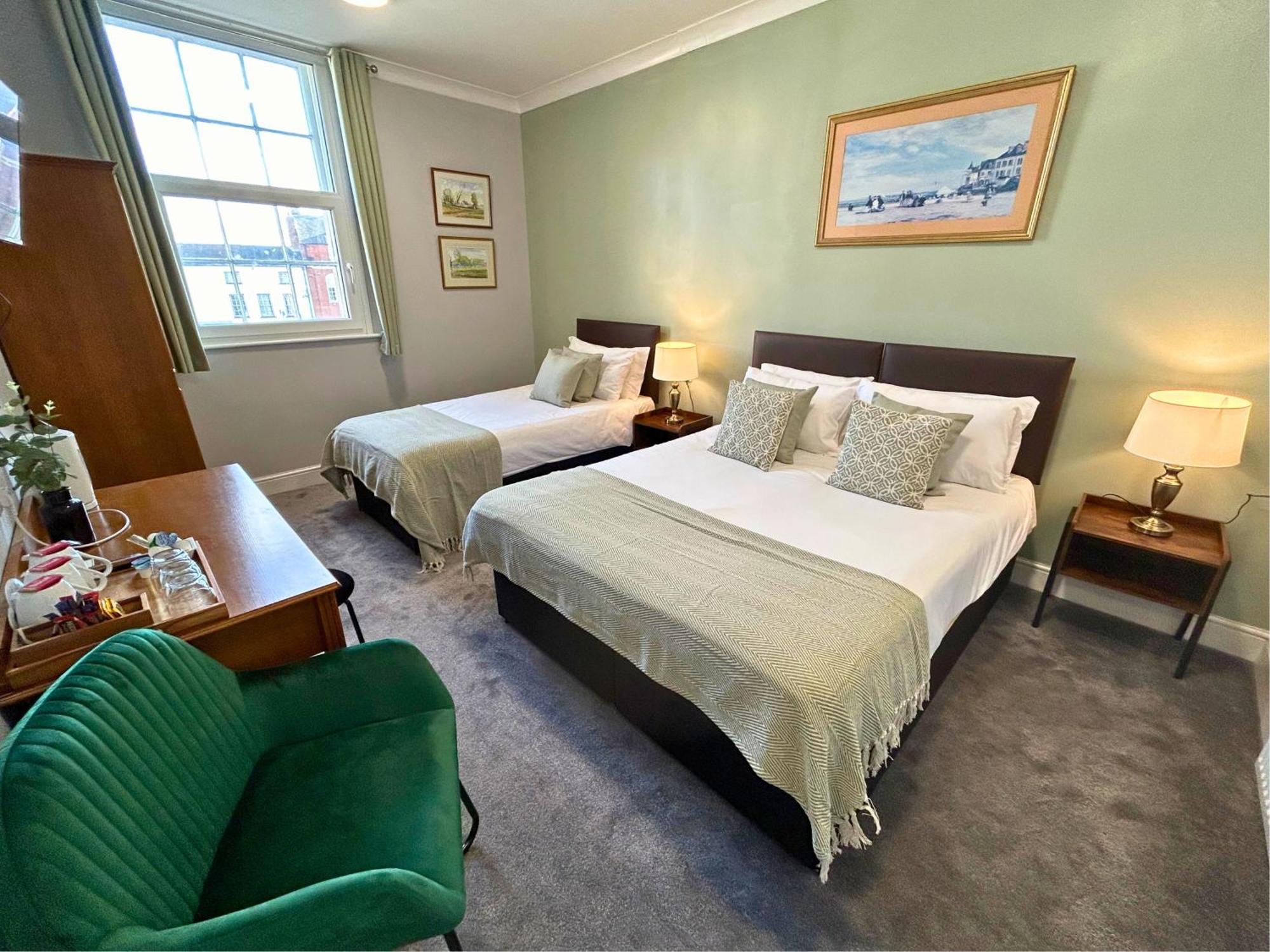 Alford  The Windmill Hotel מראה חיצוני תמונה
