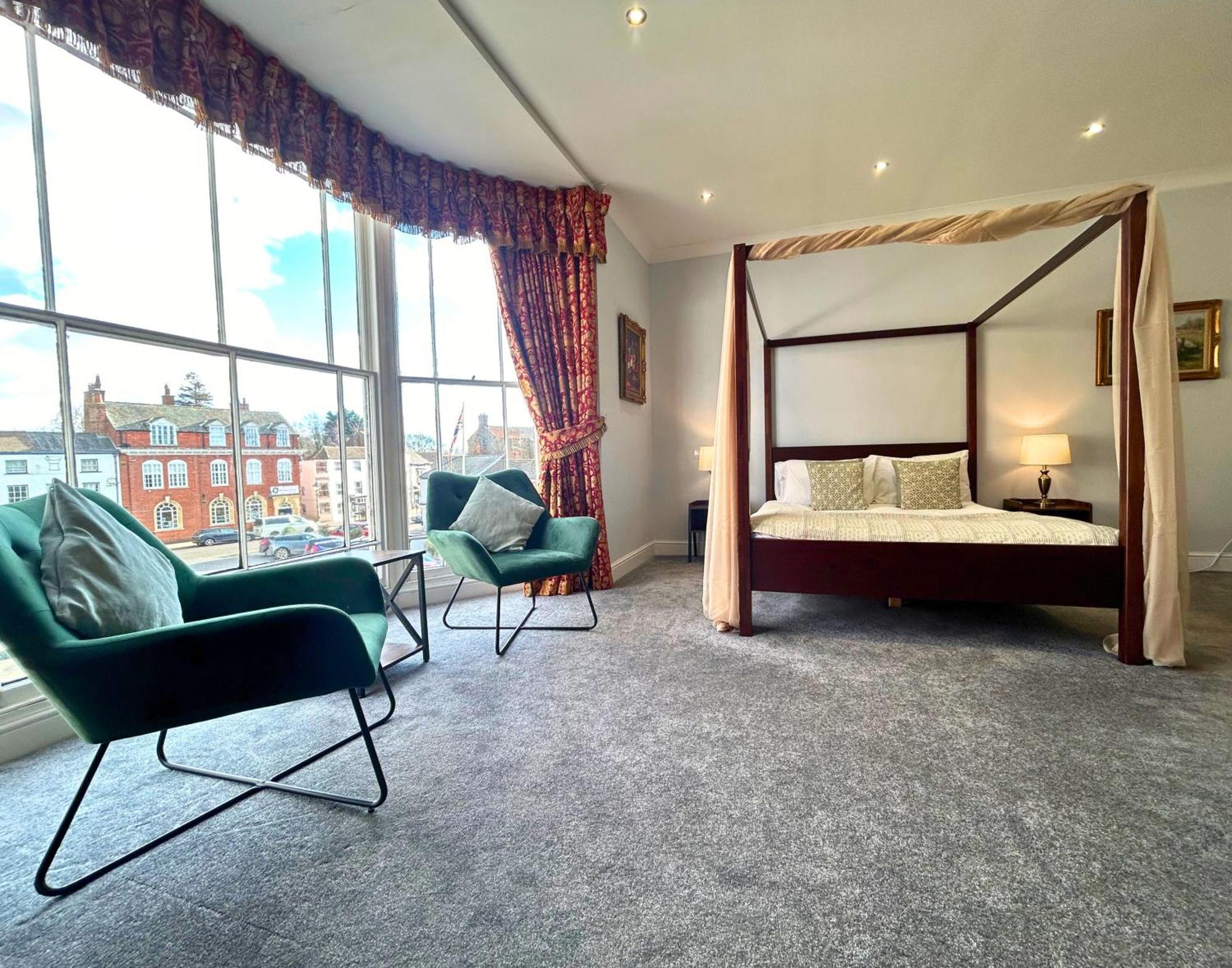 Alford  The Windmill Hotel מראה חיצוני תמונה
